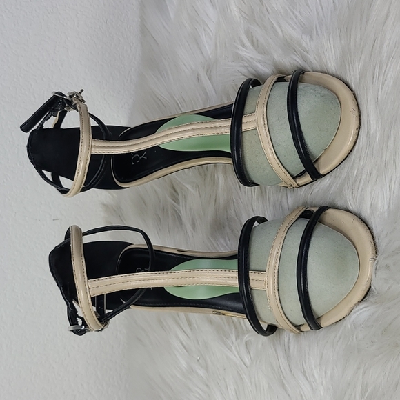 High Heel Sandals Size 9 Nude Black Strappy Classic Everyday Neutral Summer Cute - Picture 4 of 8